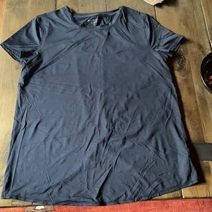 Athleta tee with slit in back